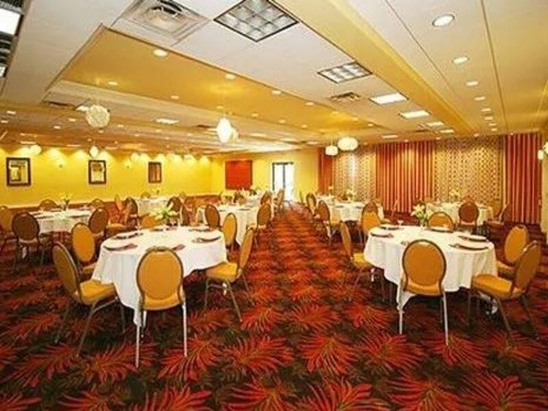Clarion Inn Brunswick Zewnętrze zdjęcie