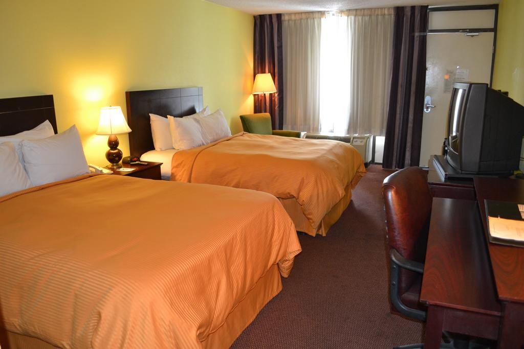 Clarion Inn Brunswick Pokój zdjęcie