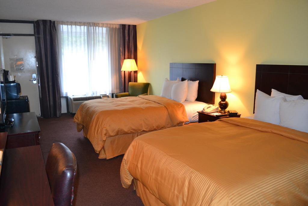 Clarion Inn Brunswick Pokój zdjęcie