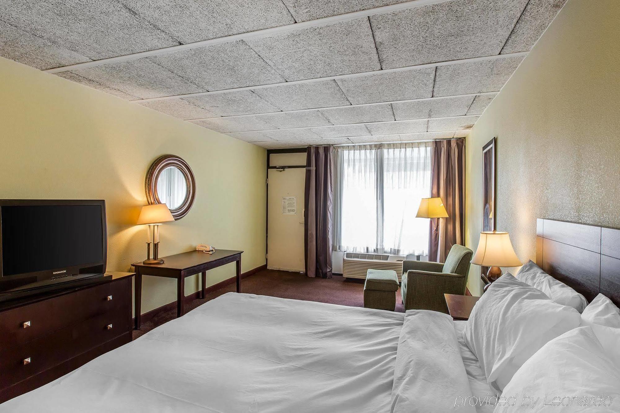 Clarion Inn Brunswick Zewnętrze zdjęcie