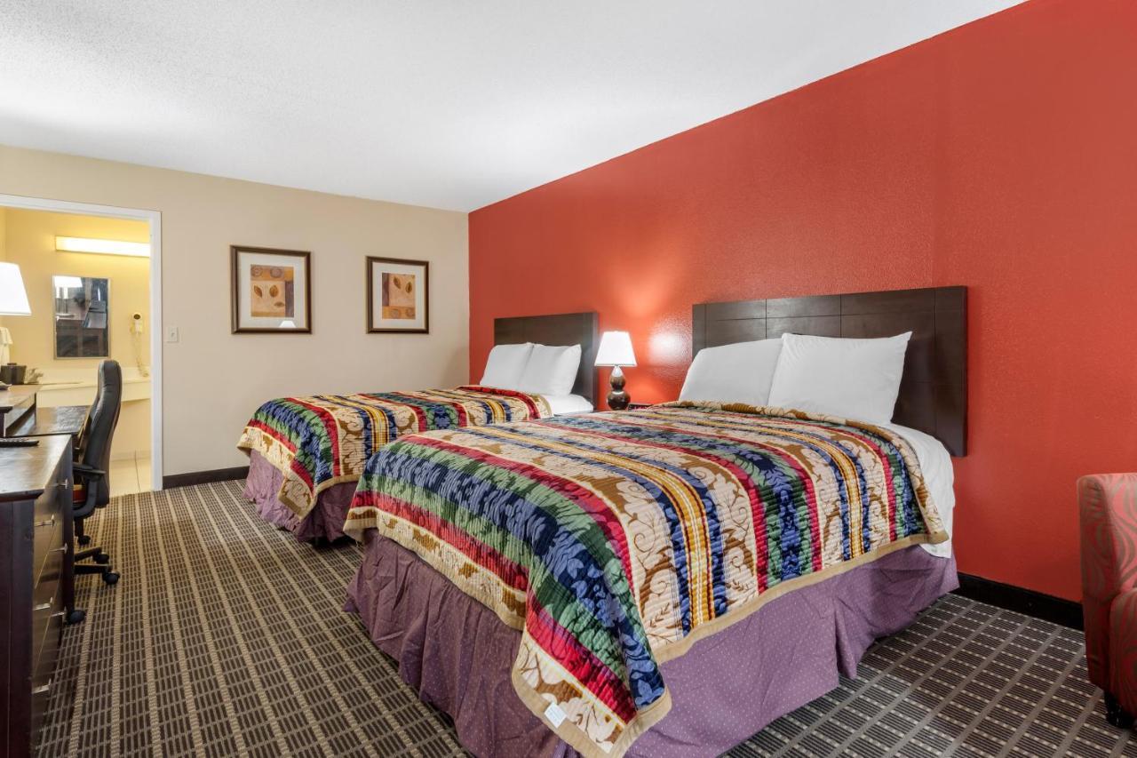 Clarion Inn Brunswick Zewnętrze zdjęcie