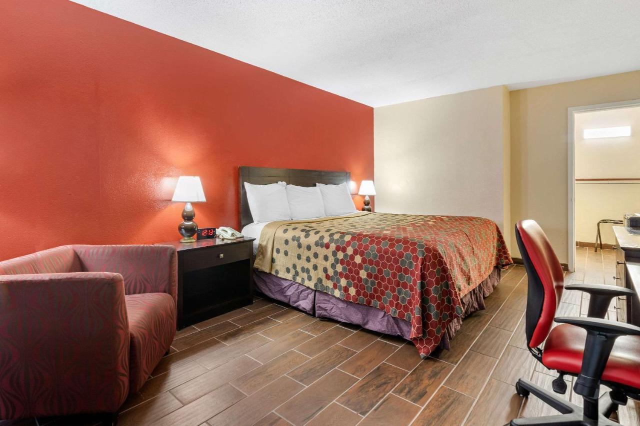 Clarion Inn Brunswick Zewnętrze zdjęcie